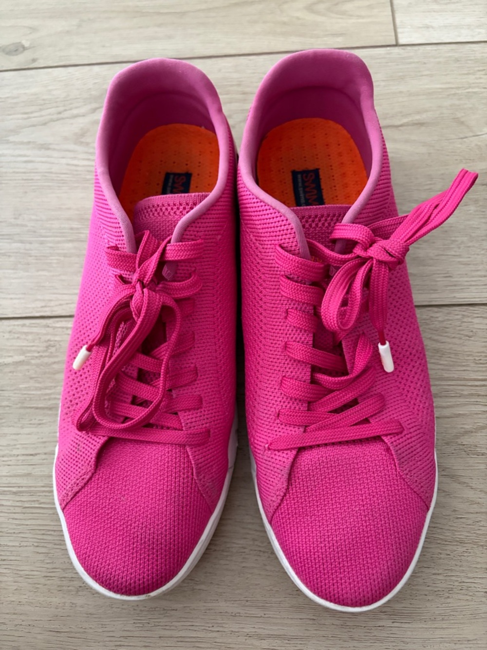 SWIMS Fuschia Women’s Breeze Tennis Sneakers